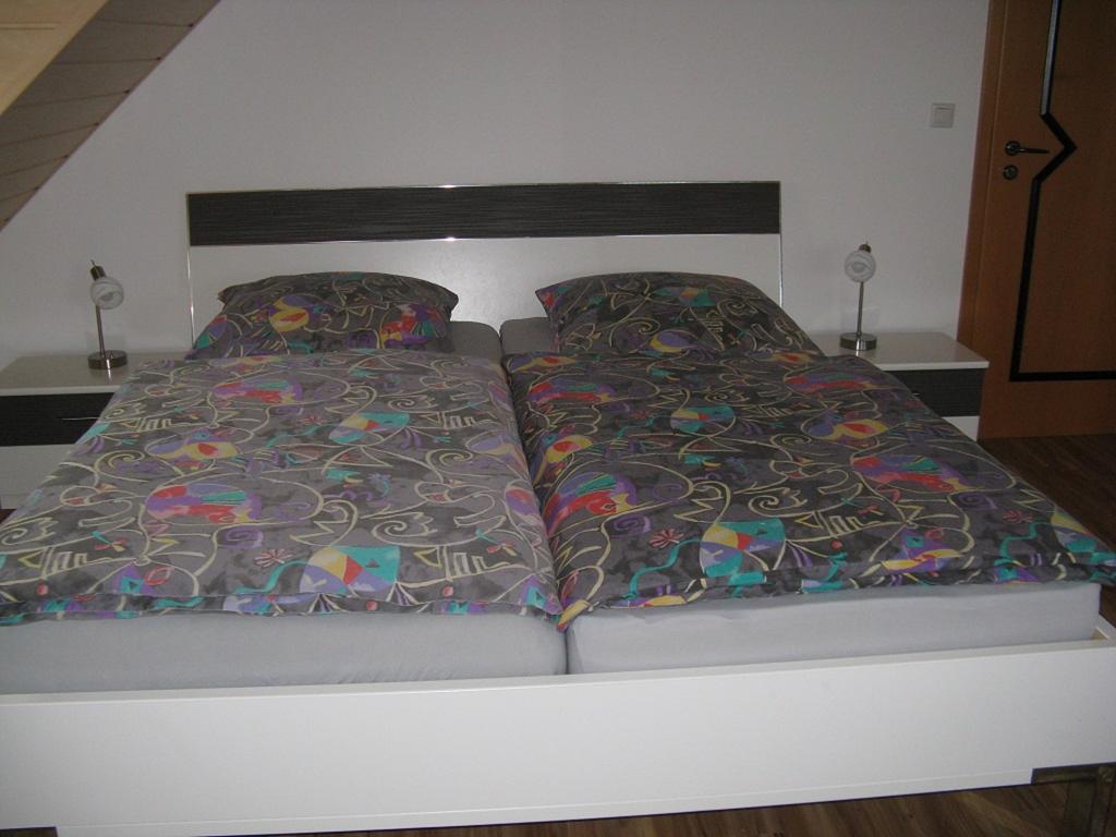 Ferienwohnung Am Kapellenaecker 노이막트인더오버팔츠 외부 사진